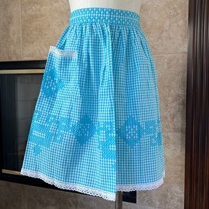 Vintage Apron, Half Apron, Gingham Apron. New